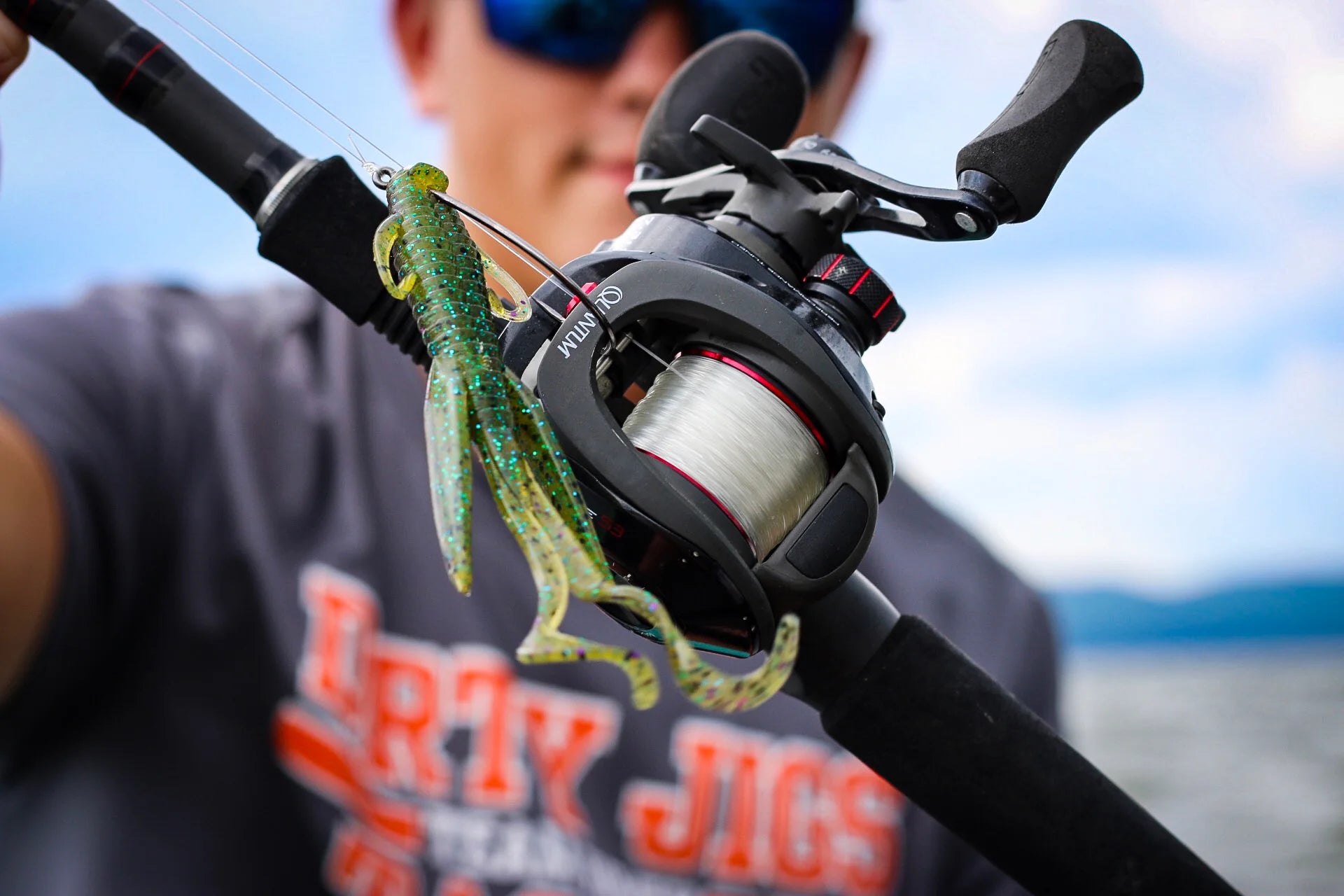 Quantum Smoke S3 Baitcasting Reel