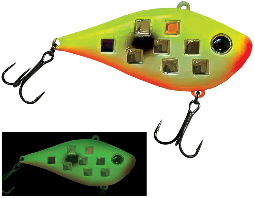 Reef Runner Flash Shad Lipless Crankbait 225 Inch